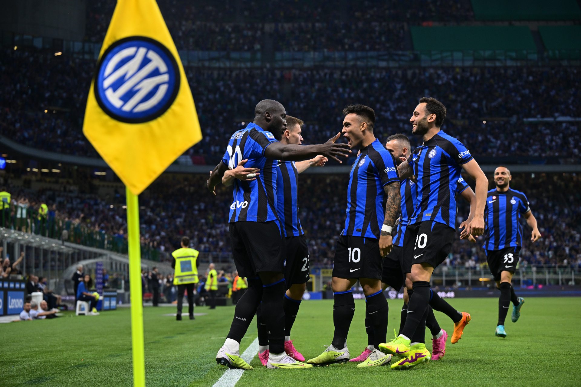 开云-包含莱万多夫斯基巅峰对决，哈兰德与40激战澳大利亚队分钟，大胜胜负难料！的词条